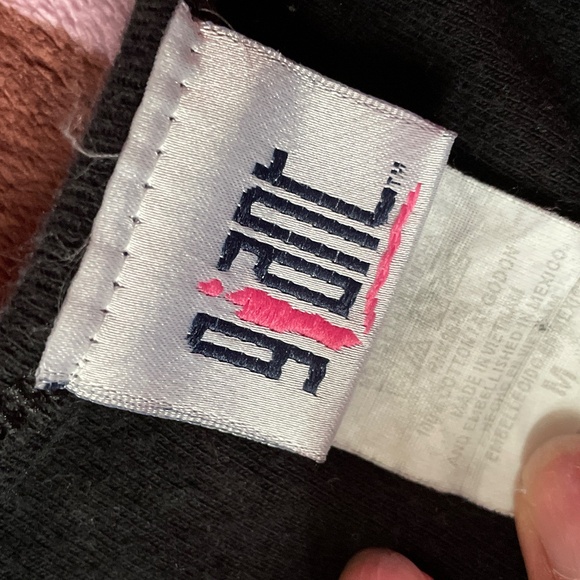 vintage Pirates of the Caribbean, the curse of the black pearl baby tee - Picture 3 of 4